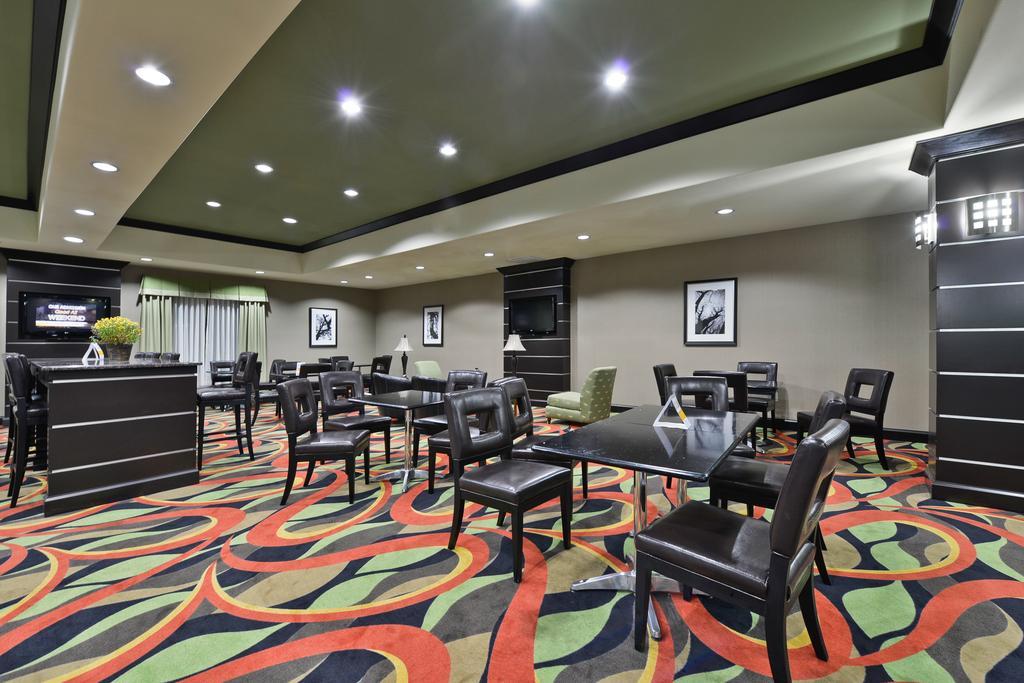 Comfort Suites Amarillo Ngoại thất bức ảnh